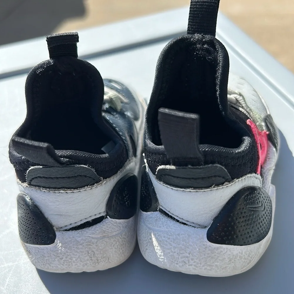 Nike shoes